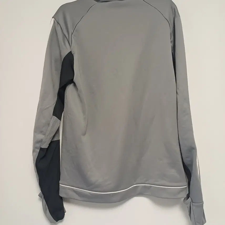 [BUNJANG] Adidas Manchester United Training Top [AON Sponsor] / [95]아디다스 17/18 맨체스터 유나이티드 트레이닝탑[AON 스폰서]