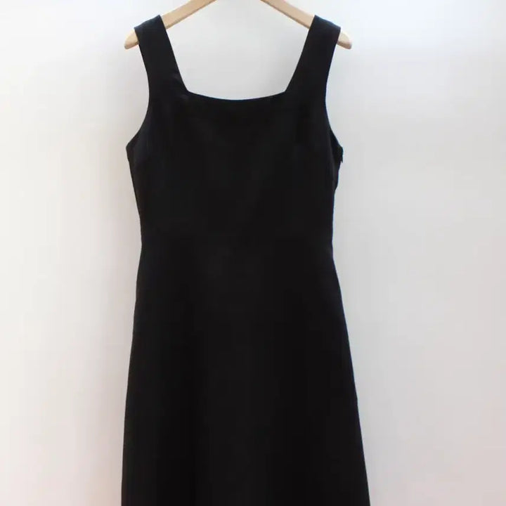 [BUNJANG] CC Collect Egoist One-Piece Dress / 씨 씨 콜렉트 원피스