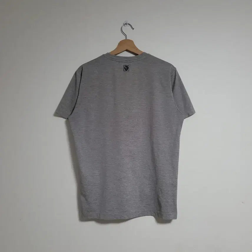 [BUNJANG] BLACKYAK Big Logo Functional Short-Sleeve T-Shirt / (100) BLACKYAK 블랙야크 빅로고 기능성 반팔 티셔츠
