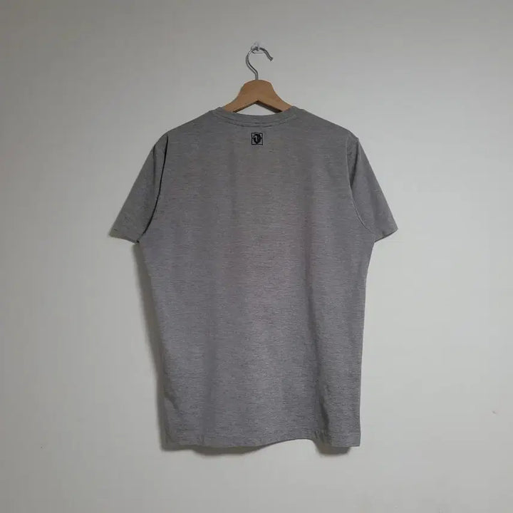 [BUNJANG] BLACKYAK Big Logo Functional Short-Sleeve T-Shirt / (100) BLACKYAK 블랙야크 빅로고 기능성 반팔 티셔츠