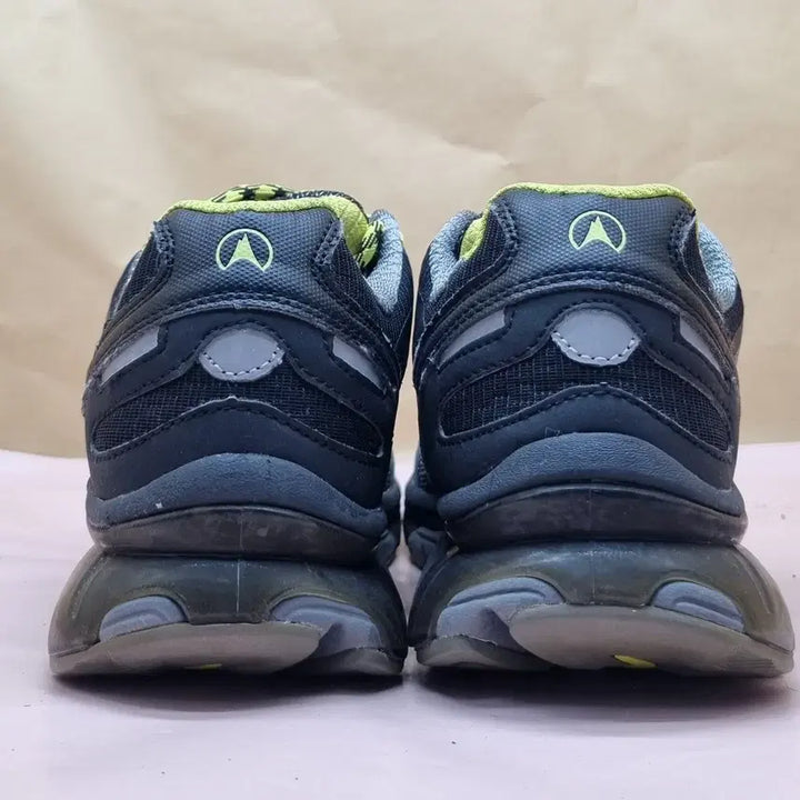 [BUNJANG] Leisure Time Trekking Shoes 250 / 레저타임 트레킹화 250