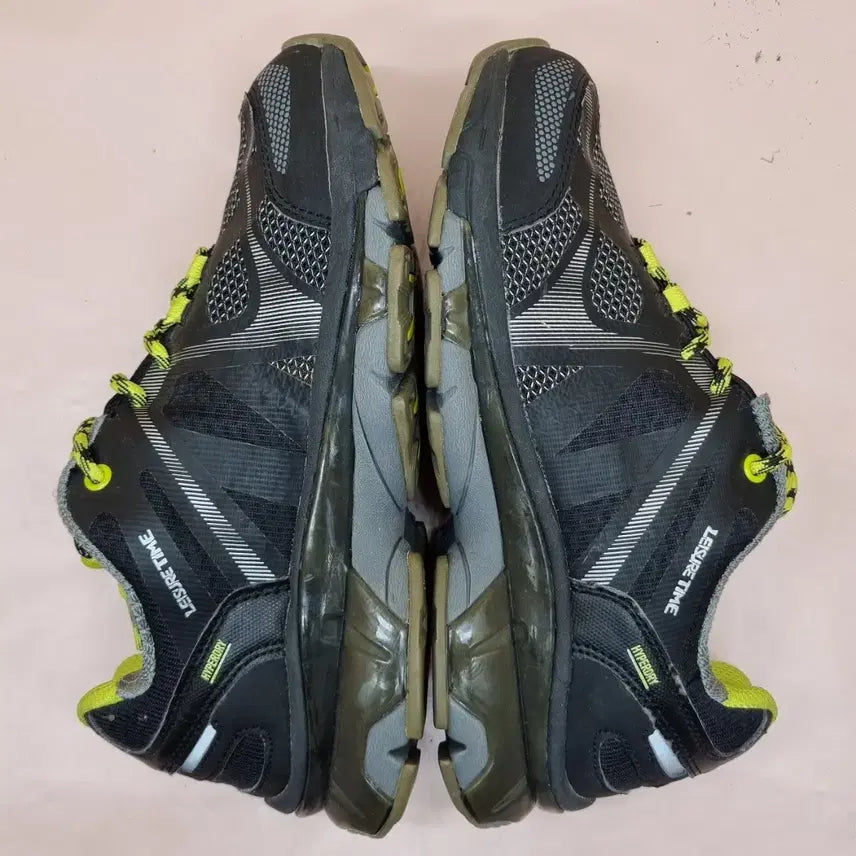 [BUNJANG] Leisure Time Trekking Shoes 250 / 레저타임 트레킹화 250
