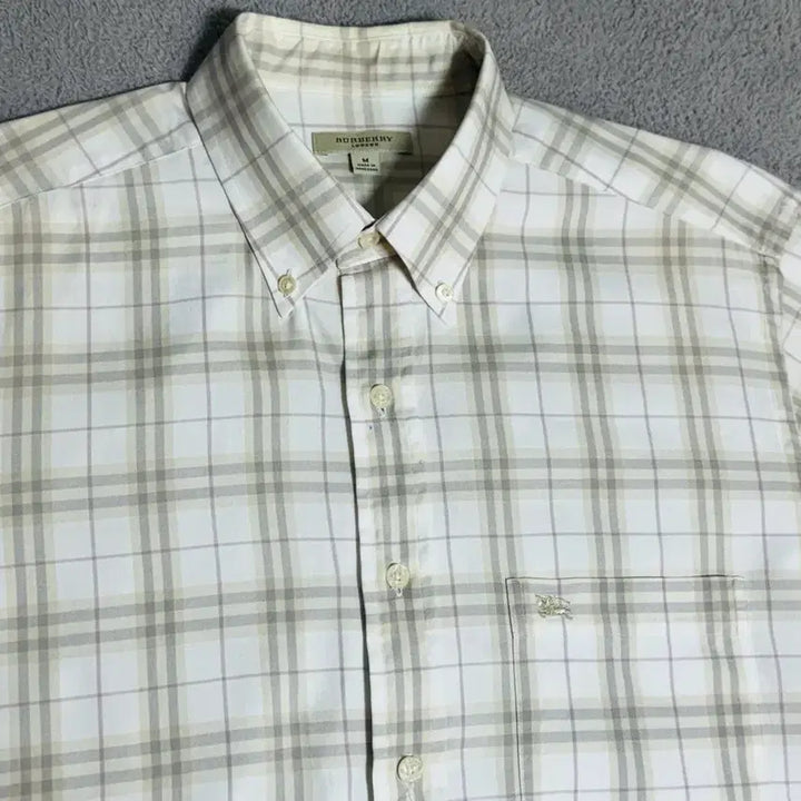 [BUNJANG] Burberry Classic Nova Check Shirt / 버버리 화이트 클래식 노바체크 셔츠