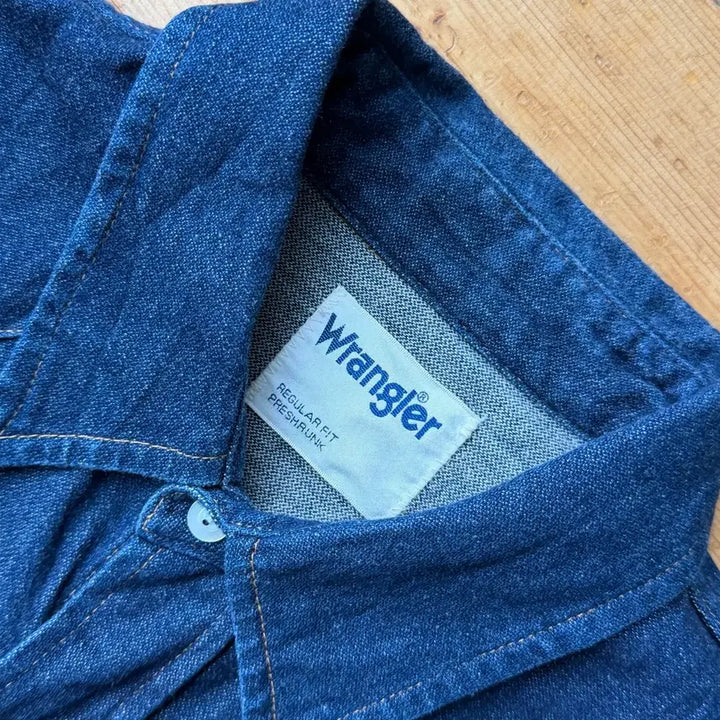 [BUNJANG] Wrangler WM1827 Cut-Off Western Denim Shirt / 랭글러 웨스턴 데님셔츠 (컷오프 디테일)
