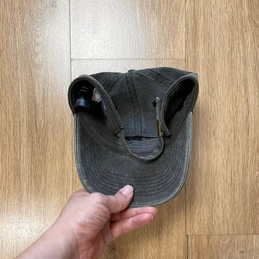 [BUNJANG] Metallica Embroidered Logo Vintage Ball Cap / 택포) 메탈리카 자수 로고 빈티지 볼캡 모자