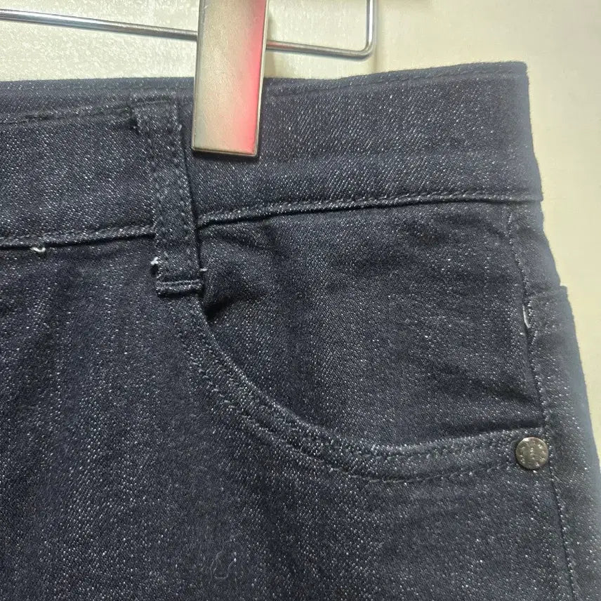 [BUNJANG] Lucky Brand Glitter Slim Bootcut Denim Jeans / 럭키브랜드 25FW 글리터 슬림 부츠컷데님 77