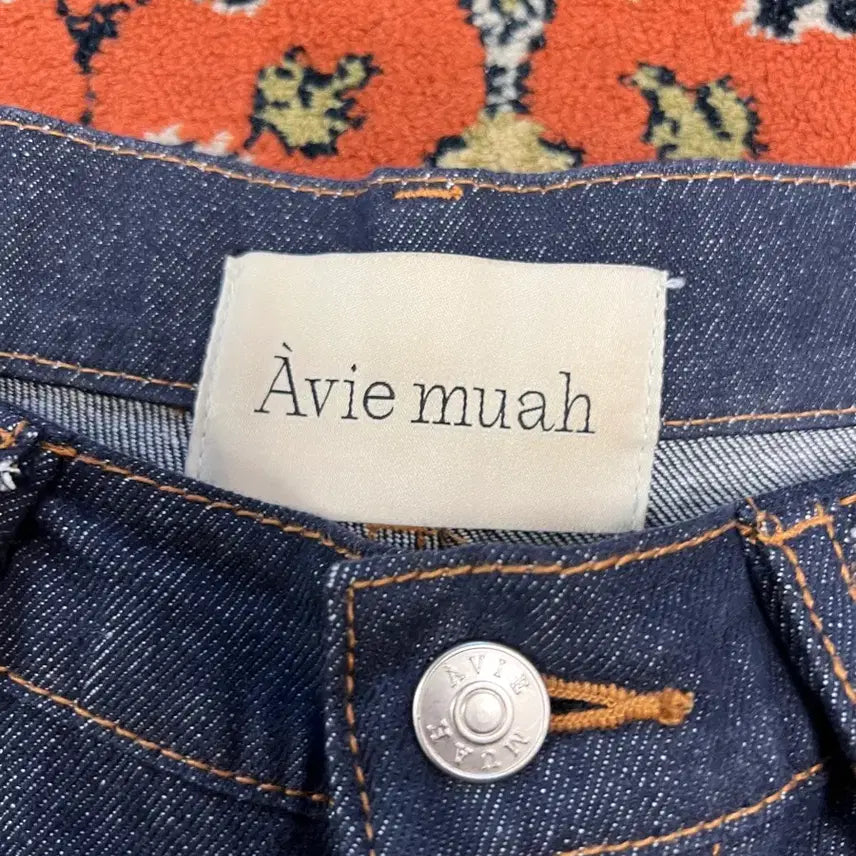 [BUNJANG] AVIE MUAH Indigo Denim Trousers / [1사이즈] AVIE MUAH 아비에무아 와이드 핀턱 인디고 데님 팬츠