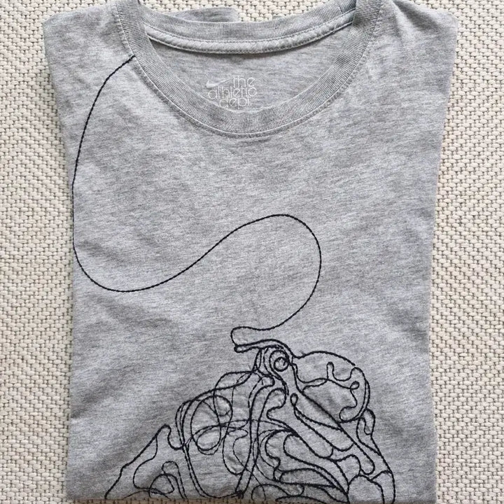[SOLD OUT] 레어템 나이키 스니커즈 니들워크 반팔티 XL
