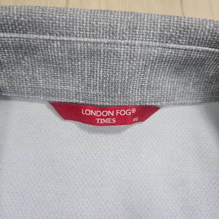 [SOLD OUT] 런던포그 남성 반팔카라티 105