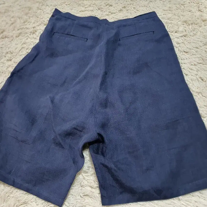 [BUNJANG] Navy Linen Culotte Pants / 네이비 색상의 린넨 소재 큐롯 팬츠예요허리 M 사이즈이며, 편안하게 착