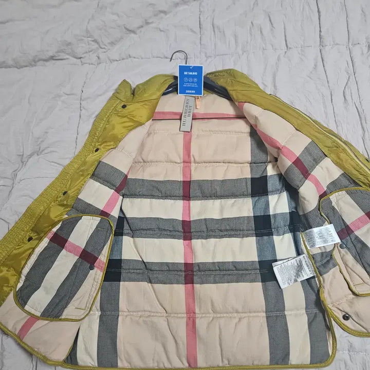 [BUNJANG] Burberry Vest Down Padded Jacket / BURBERRY (버버리) 베스트 다운패딩 (겨자색) 한국사이즈 100