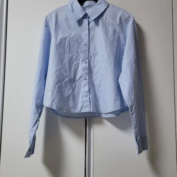 [BUNJANG] Sky Blue Crop Shirt / 하늘색 크롭 셔츠