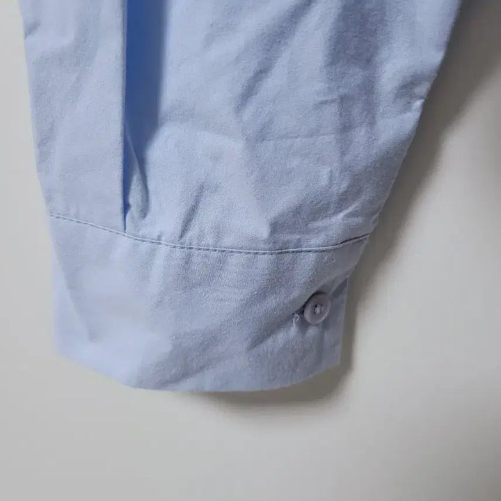 [BUNJANG] Sky Blue Crop Shirt / 하늘색 크롭 셔츠