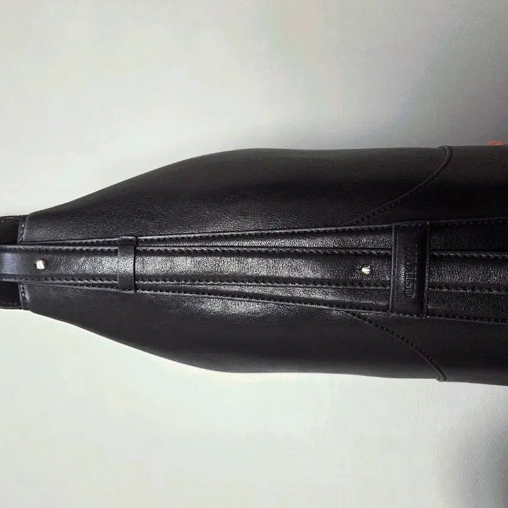 [BUNJANG] OSTKAKA Orbit Bucket Shoulder Bag / 오스트카카 오르빗 버킷 숄더