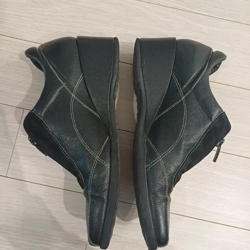 [SOLD OUT] 미소페 여성 컴포트화 블랙 [235]