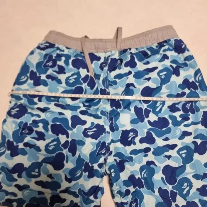 [BUNJANG] 베이프 반바지 그레이 A Bathing Ape 양면 / 베이프 반바지 그레이 A Bathing Ape 양면