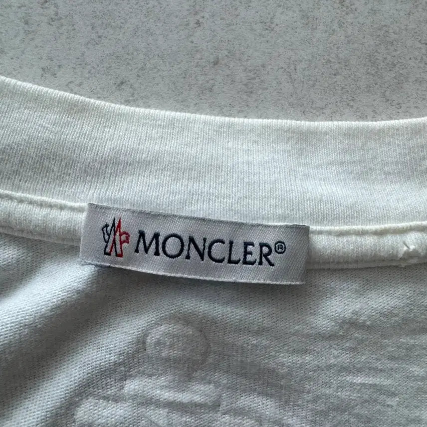 [BUNJANG] Moncler x JW Anderson Short Sleeve T-shirt (White, M) / 몽클레르 X JW 앤더슨 반팔티 M 팝니다