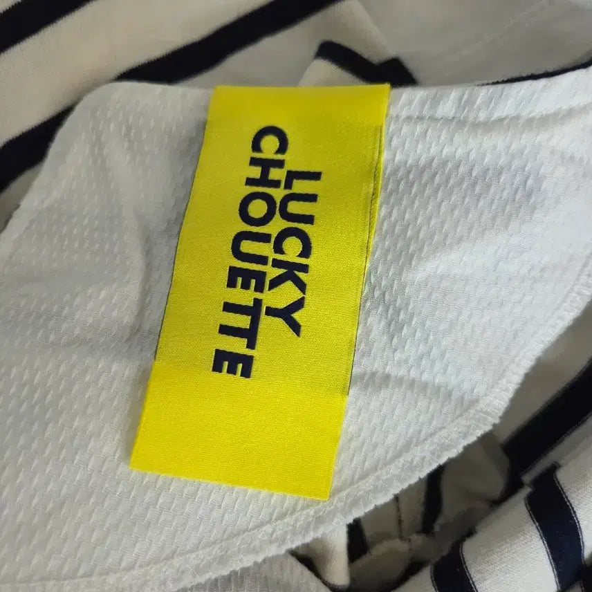 [BUNJANG] Lucky Chouette Striped Patch Short Sleeve T-shirt / 럭키슈에뜨  스트라이프 반팔 티셔츠 패치 장식