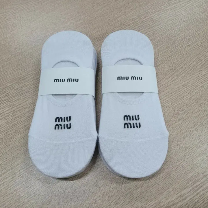 [BUNJANG] 미우미우 화이트 여자 덧신 양말 10켤레 / 미우미우 화이트 여자 덧신 양말 10켤레