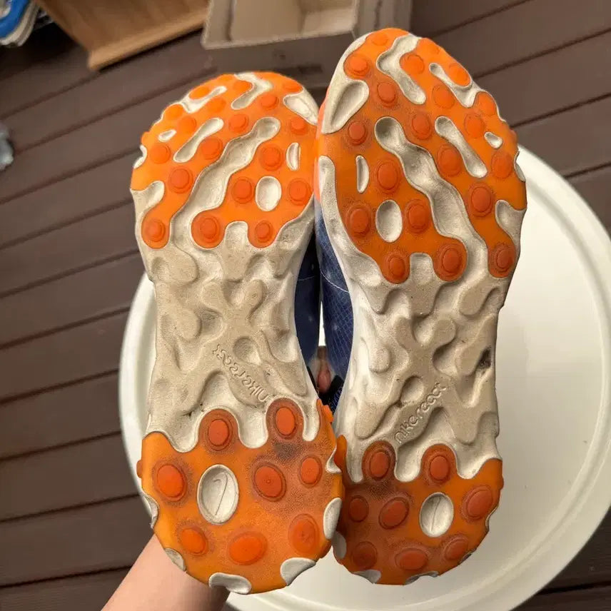 [BUNJANG] Nike React Element 87 Thunder Blue Total Orange Sneakers / 나이키 리액트 엘리먼트 87 썬더블루 토탈오렌지 255(260-265도