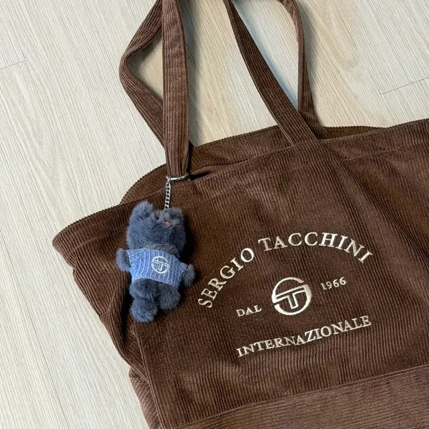 [BUNJANG] Sergio Tacchini U Classic Tote Bag + Keyring / 세르지오타키니 U 클래식 토트백 + 키링