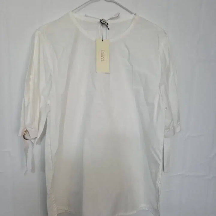 [BUNJANG] DEWL White Shirt with Ring Detail / DEWL 화이트 셔츠 5부 소매 새상품