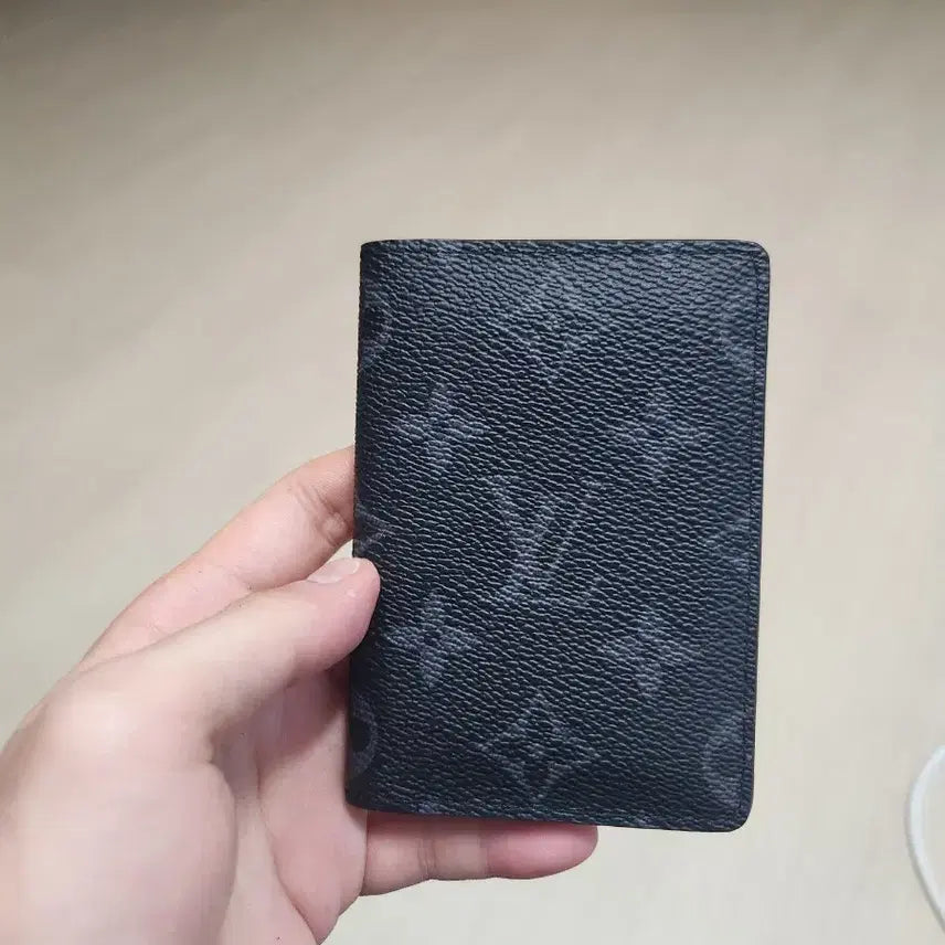 [BUNJANG] Louis Vuitton Pocket Organizer Monogram Eclipse Card Holder / 루이비통 포켓 오거나이저 모노그램 이클립스입니다