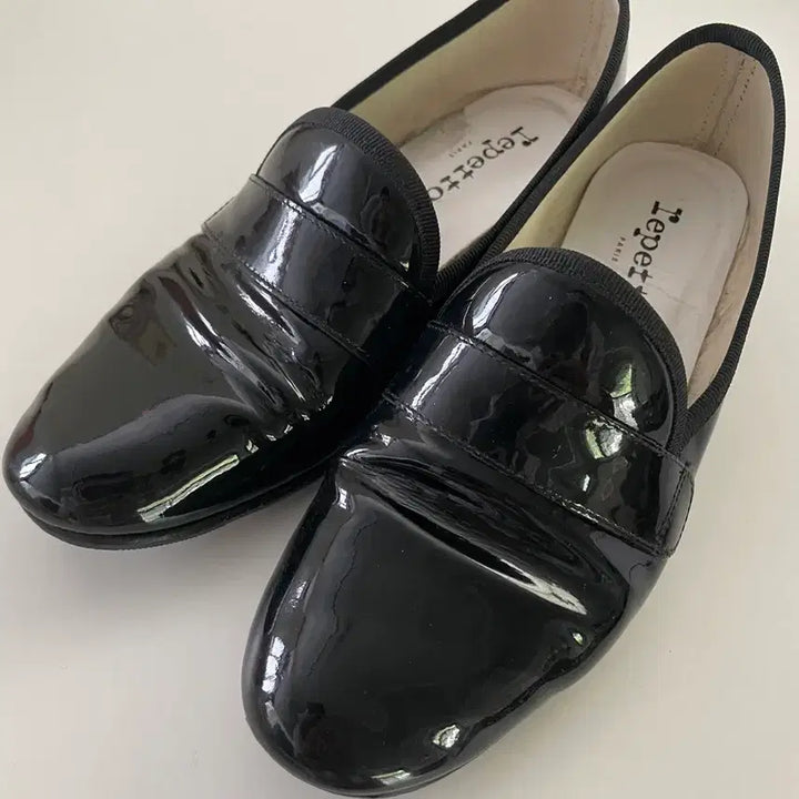 [BUNJANG] Repetto Michael Patent Leather Loafers / 레페토 로퍼 37사이즈