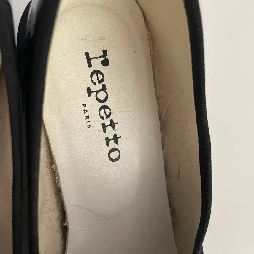 [BUNJANG] Repetto Michael Patent Leather Loafers / 레페토 로퍼 37사이즈