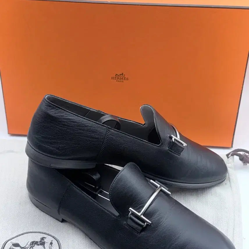 [BUNJANG] Hermes Loafers Size 260 / 정품)에르메스 260