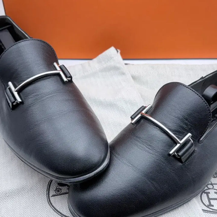 [BUNJANG] Hermes Loafers Size 260 / 정품)에르메스 260
