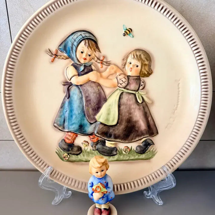 [SOLD OUT] 독일 괴벨의 훔멜 대형장식접시&amp;소녀피겨린set