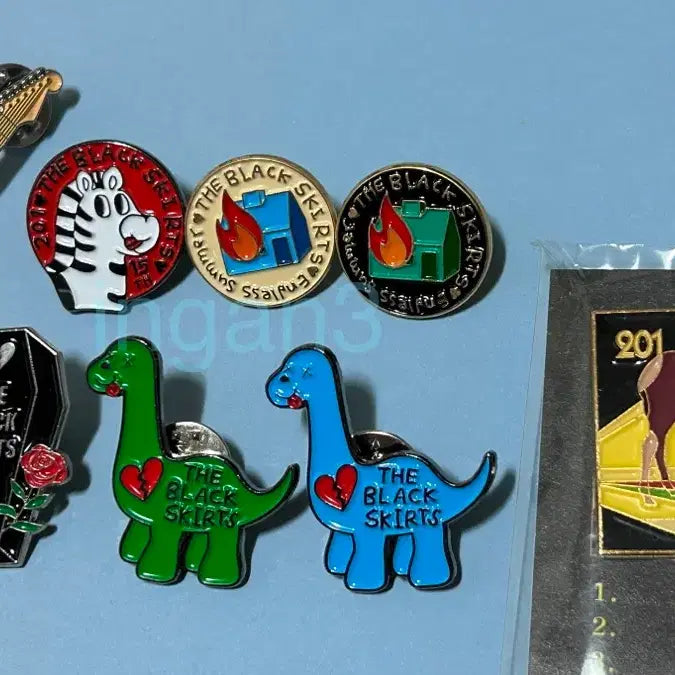 [BUNJANG] The Black Skirts Badge Bundle Set / 검정치마 뱃지
