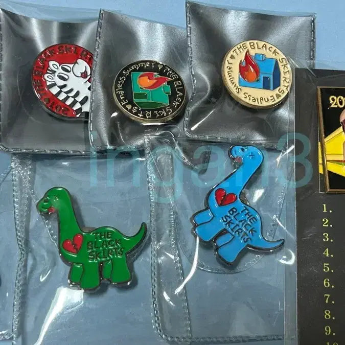 [BUNJANG] The Black Skirts Badge Bundle Set / 검정치마 뱃지