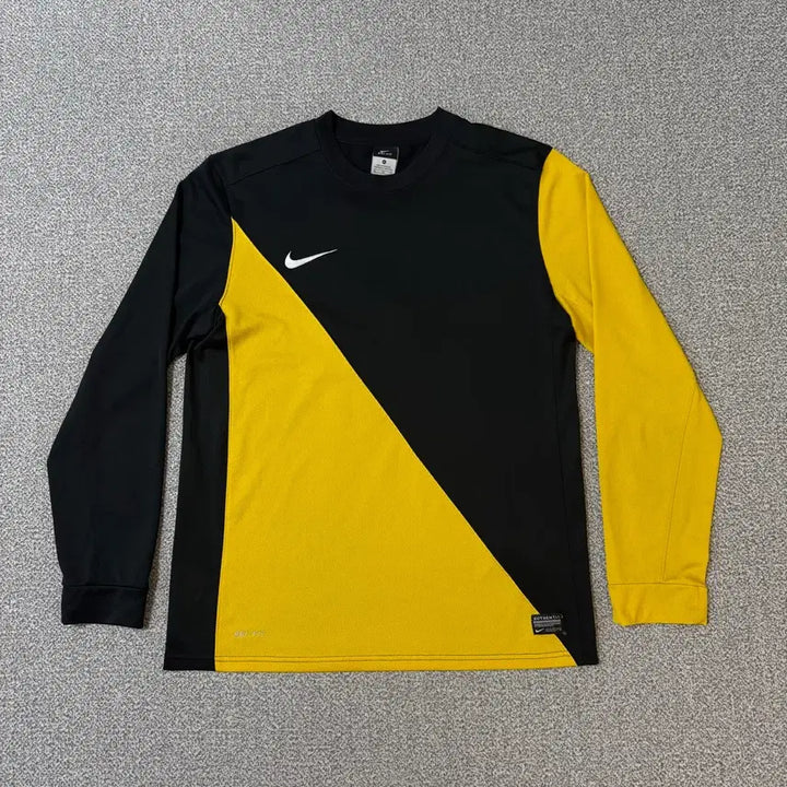[BUNJANG] Nike Long Sleeve Functional Shirt / 나이키 긴팔 기능성 롱슬리브