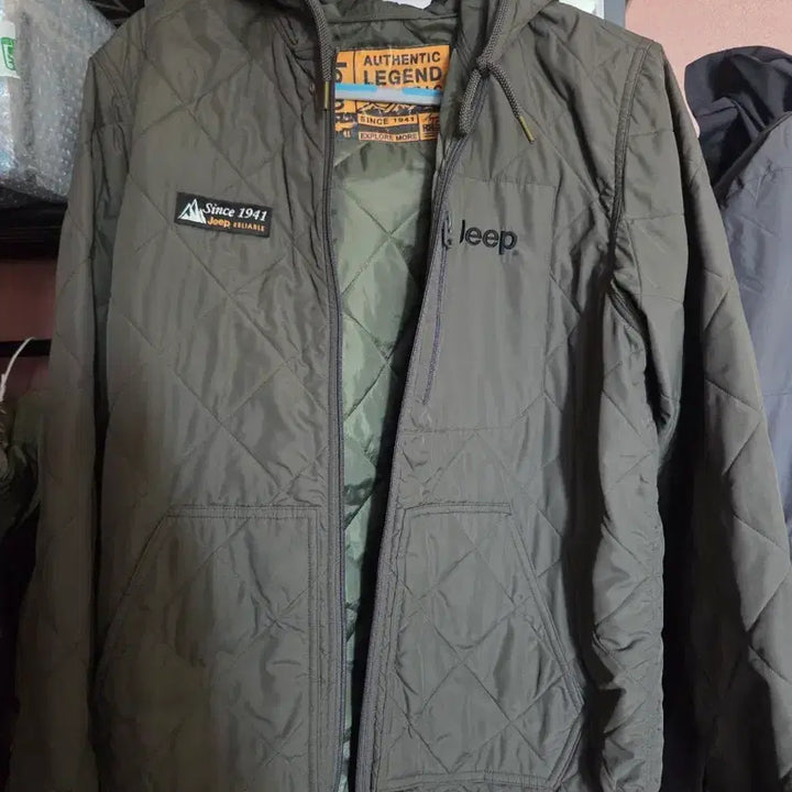 [BUNJANG] Jeep Quilted Jacket Khaki Size 100 / 지프 퀄팅 자켓 카키 100