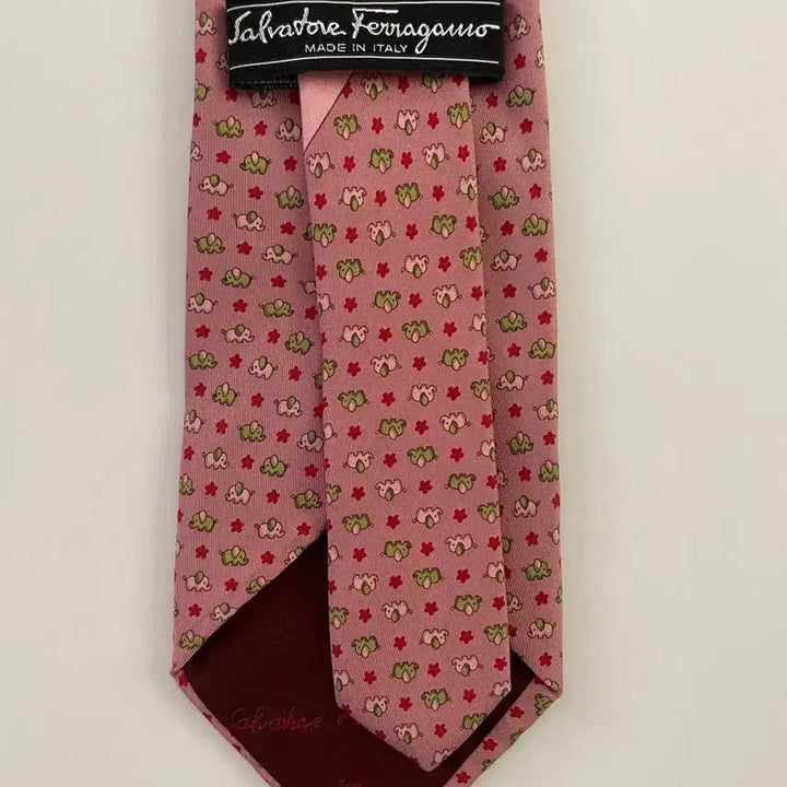 [SOLD OUT] 루이비통, 페라가모, 아르마니 넥타이 일괄