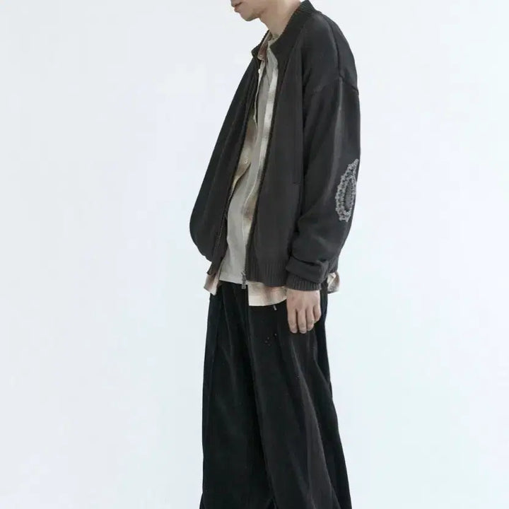 [BUNJANG] Pollytelur Velour Track Pants 4-Line Black + Brown / [2] 폴리테루 벨루어 트랙 4라인 블랙+브라운
