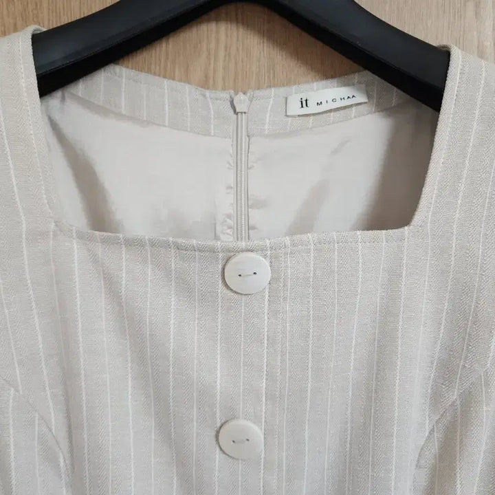 [SOLD OUT] 24SS 잇미샤) 스퀘어넥 벨티드 린넨 원피스