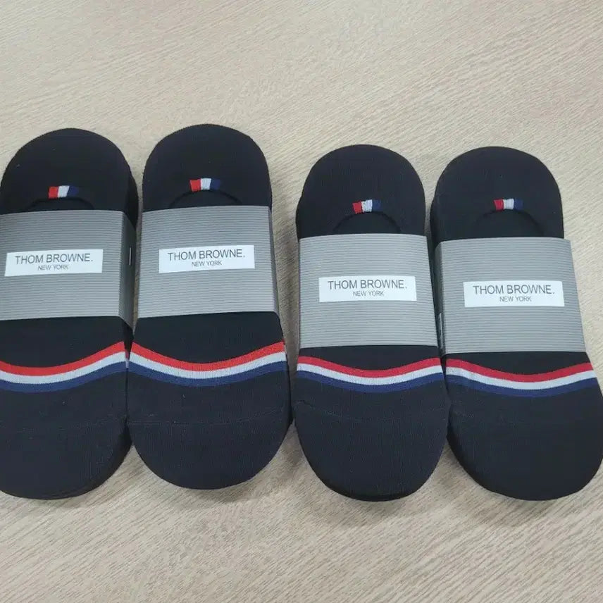 [BUNJANG] Thom Browne Black Ankle Socks 10-Pair Pack / 톰브라운 블랙 덧신 양말 10켤레