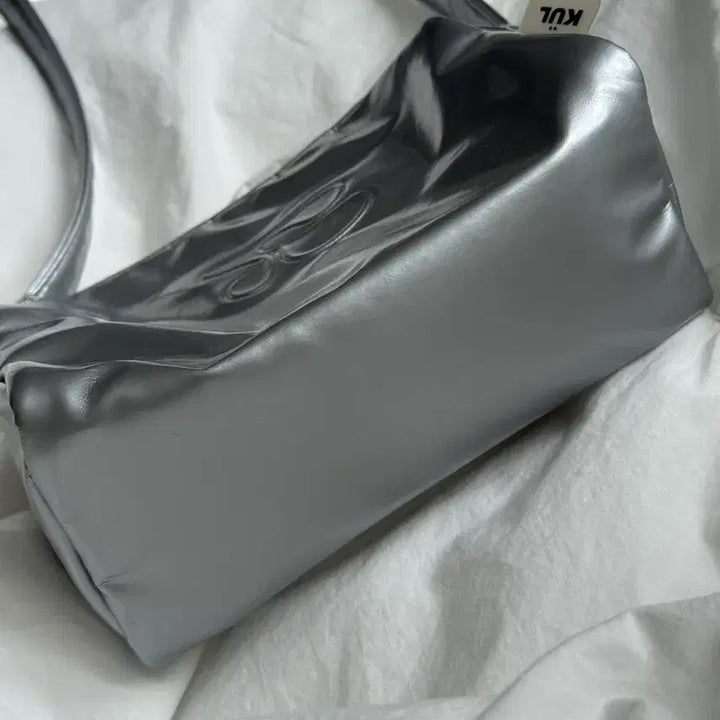 [BUNJANG] Kule Mini Bag Silver / 큘 미니백 실버