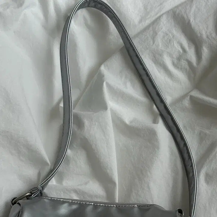 [BUNJANG] Kule Mini Bag Silver / 큘 미니백 실버