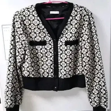 [BUNJANG] It MICHAA Pattern Two-Piece Set / 잇미샤 패턴 한벌 55