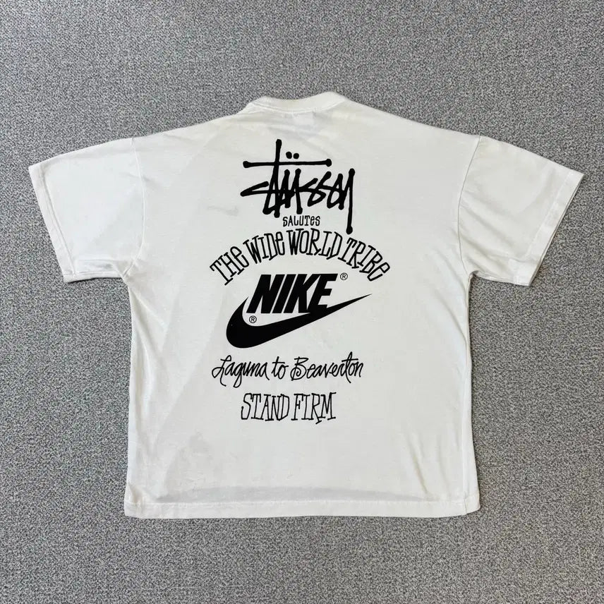 [BUNJANG] Nike x Stussy Short Sleeve T-Shirt (Size L) / [정가 18만원] 나이키 x 스투시 반팔티 L