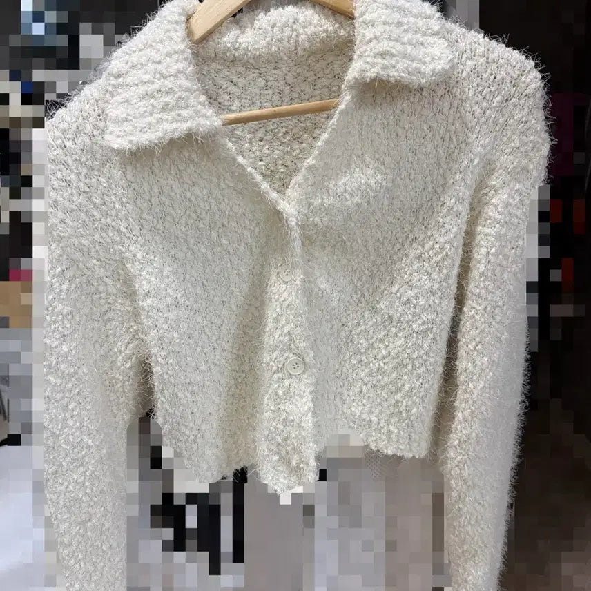 [SOLD OUT] 화이트 부클 가디건