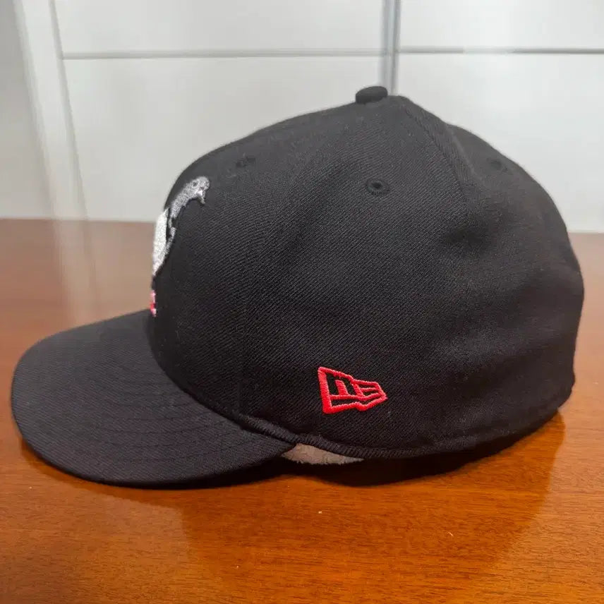 [BUNJANG] New Era x Staple Pigeon Collaboration Snapback Hat (Size 59) / 뉴에라 X 스테이플 피죤 스냅백 59