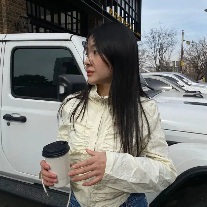 [BUNJANG] Wind Breaker Beige Ivory Jacket / 셔링 바람막이 윈드 브레이커 베이지 아이보리