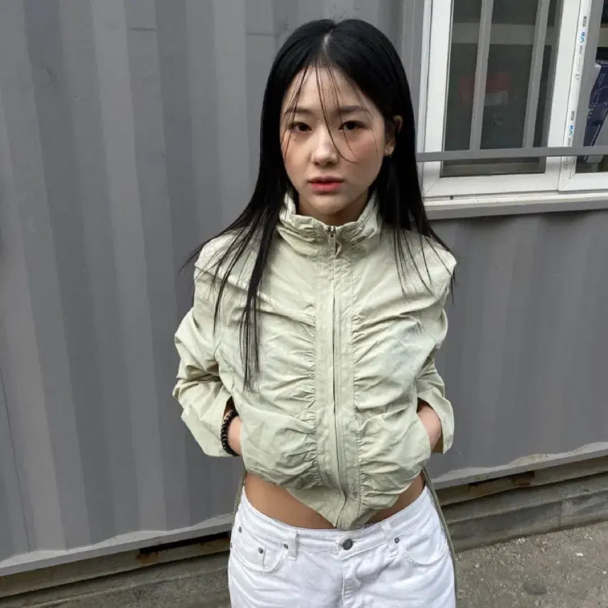 [BUNJANG] Wind Breaker Beige Ivory Jacket / 셔링 바람막이 윈드 브레이커 베이지 아이보리