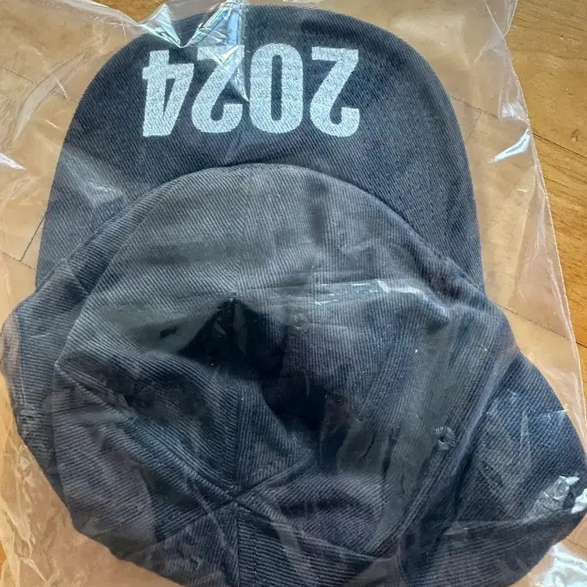 [BUNJANG] Kanye West Yeezy 2024 Campaign Ball Cap / KANYE YEEZY 2024