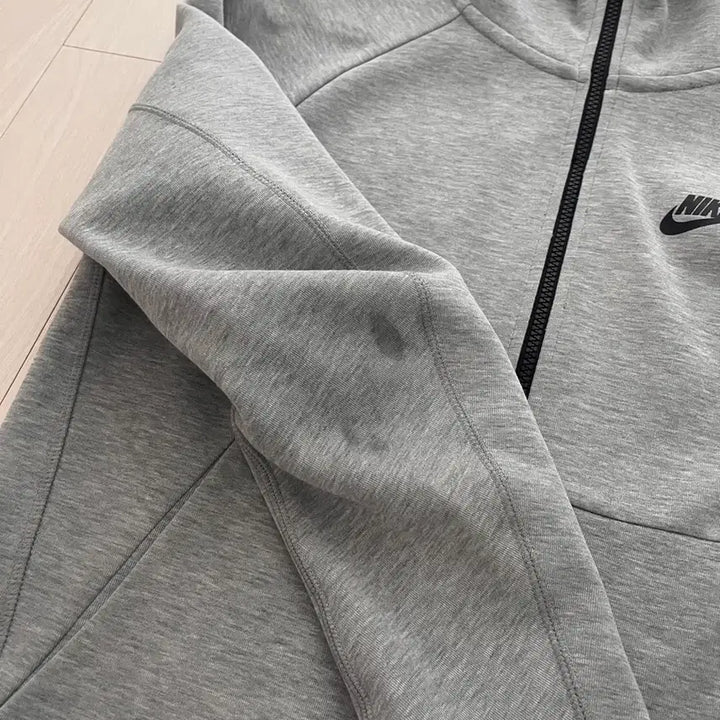[SOLD OUT] 나이키 테크팩 회색 후드집업